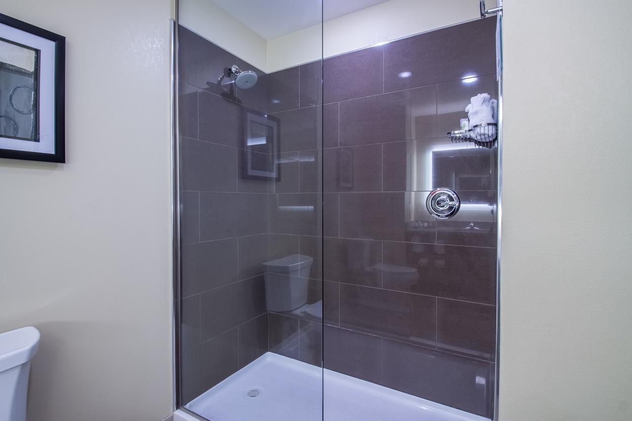 Cobblestone Inn & Suites - St Marys St. Marys Екстериор снимка