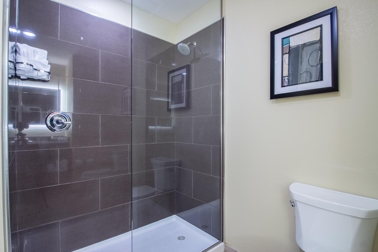 Cobblestone Inn & Suites - St Marys St. Marys Екстериор снимка
